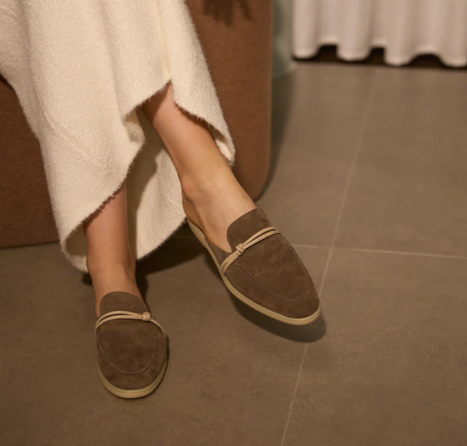 Leatherwork Designs - Sepatu Loafer Kulit Suede Mewah Desainer